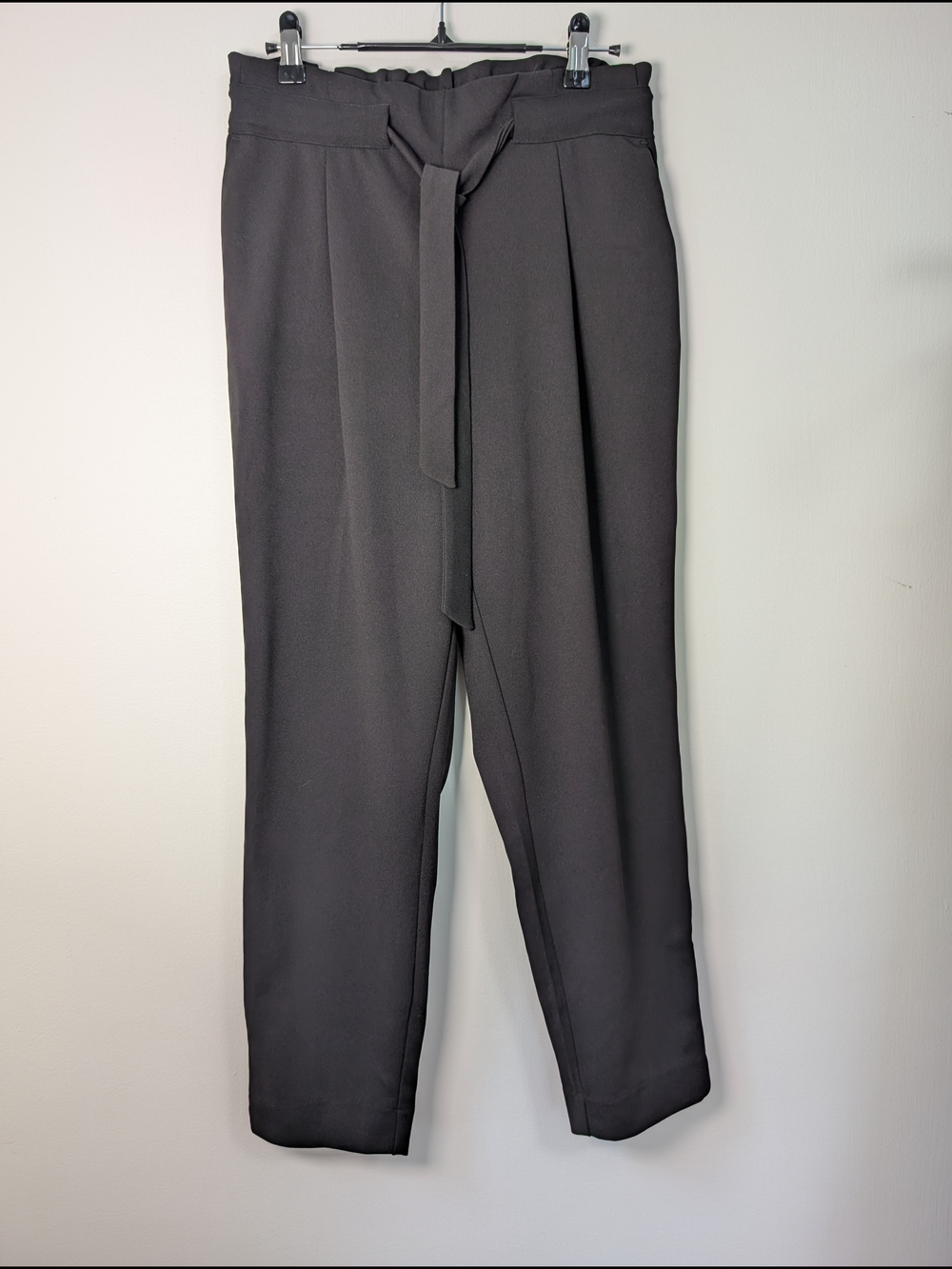 Women's Tie-Waist Paperbag Trousers Black